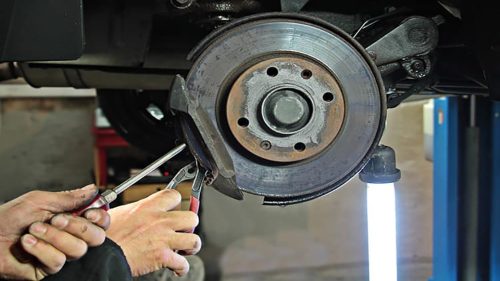 دلایل قفل شدن ترمز خودرو